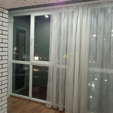 35 Проспект Миру Apartment Krivoy Rog Luaran gambar