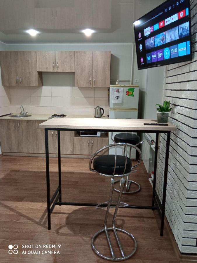 35 Проспект Миру Apartment Krivoy Rog Luaran gambar